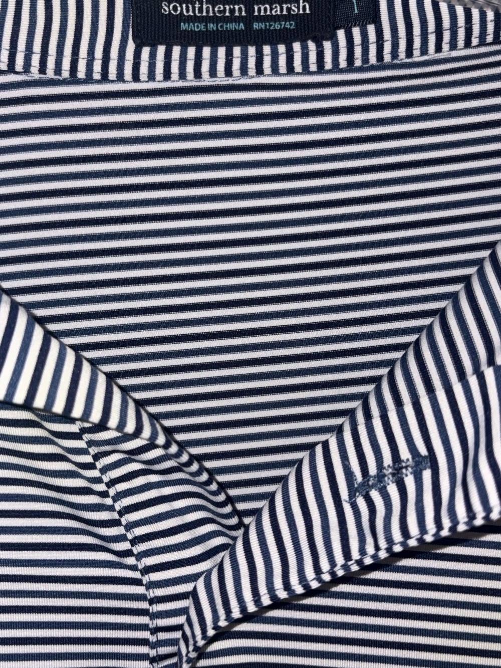Southern Marsh Men’s Navy & White Micro-Striped Polo with coral Logo - Picture 2 of 3